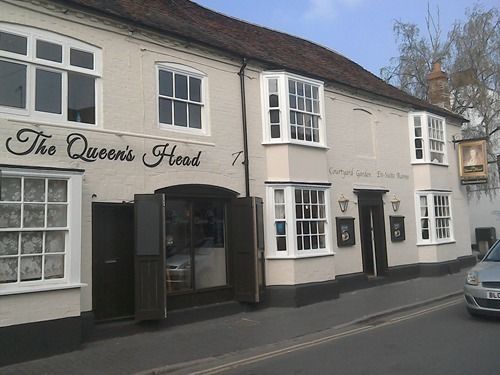 The Queens Head Stratford-upon-Avon Zewnętrze zdjęcie